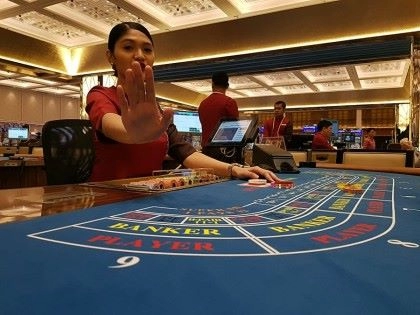 엘리트의 삶에서 카지노를 알게되면 생기는일! (1화)