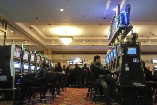 엘리트의 삶에서 카지노를 알게되면 생기는일! (7화)