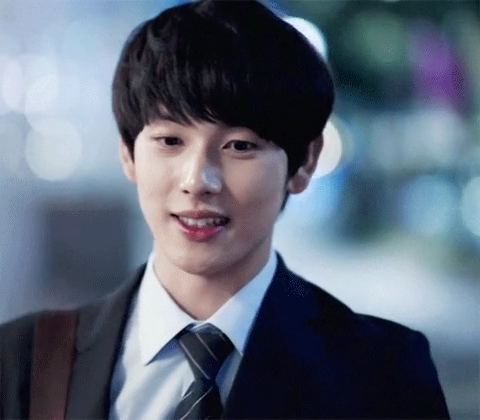 일반 회사원도 외모 중요하다 vs 그렇게 필요없다