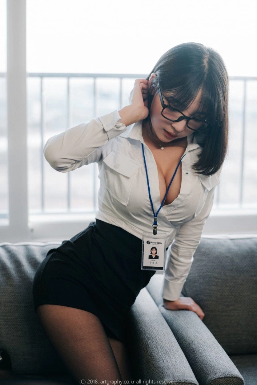 여비서룩 제대로 보여주는 처자