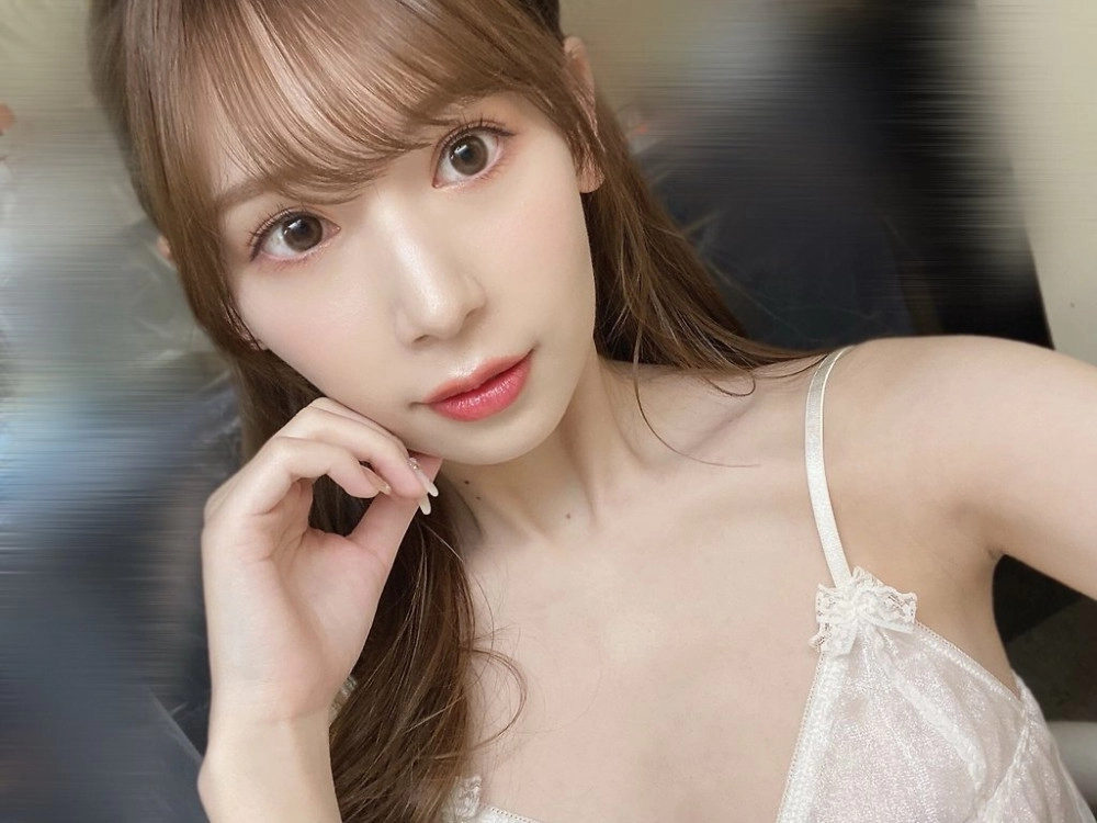 이 얼굴로 AV 찍어줘서 그저 고맙다