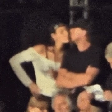 여친 생일 이후로 안만났다는 디카프리오