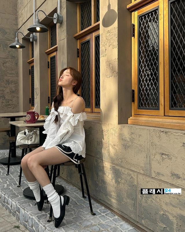 피팅모델 김나희 편안한 옷차림