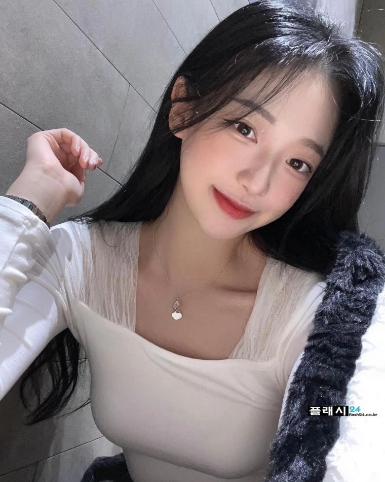 치어리더 우수한 사복 봉긋