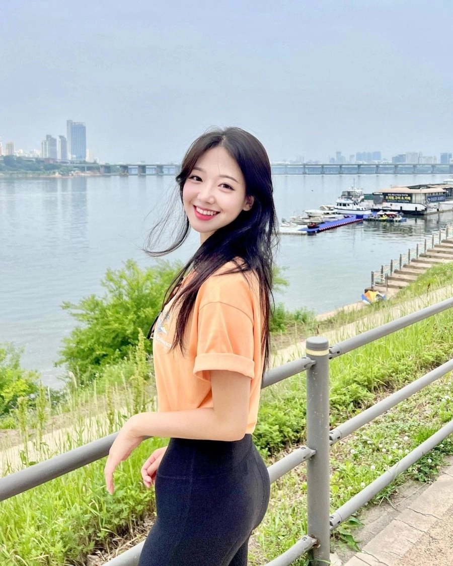 닉값 오지게 해버리는 '우수한' 치어리더