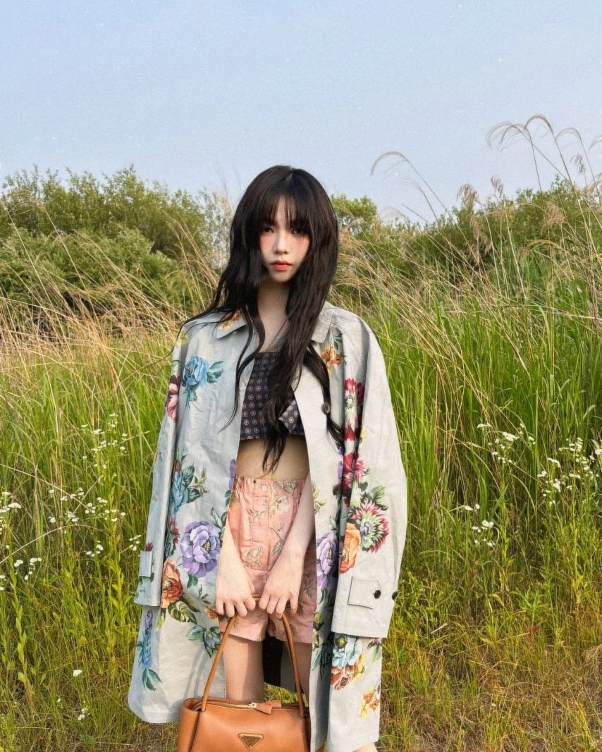 화보 촬영중인 에스파 카리나