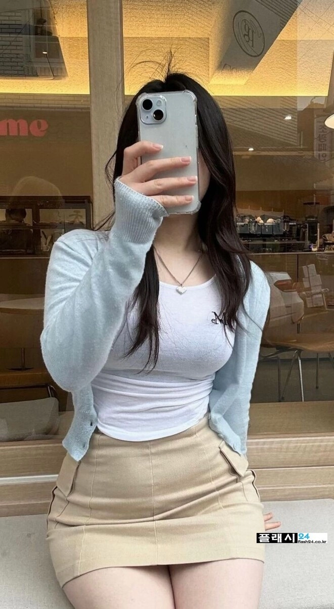 길거리에서 눈길이 가는 패션