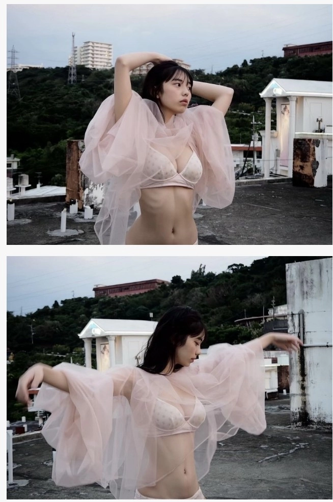 갈비뼈가 보이지만 가슴은 큰 처자