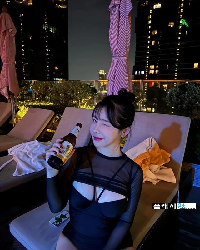 자꾸 보이는 단아냥 시스루