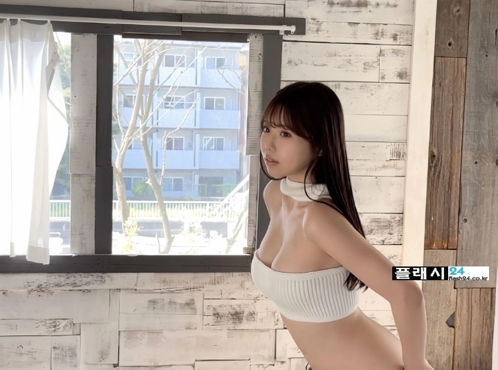 ㅇㅎ)데뷰한 청순한 일본 배우 히야사카 히메