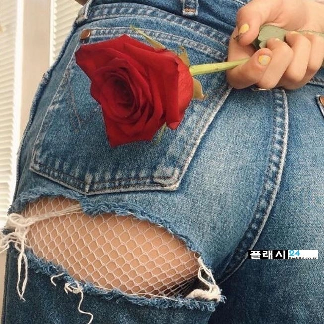 여자 찢청의 매력