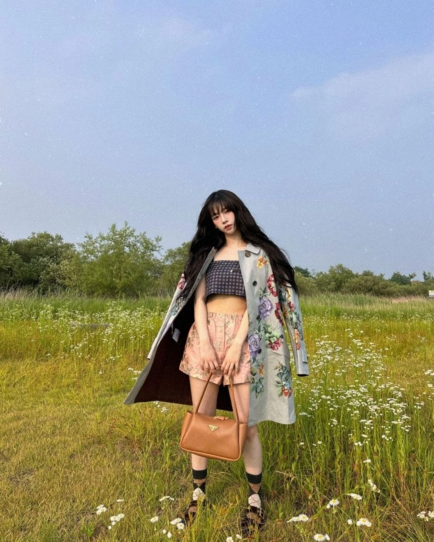 화보 촬영중인 에스파 카리나