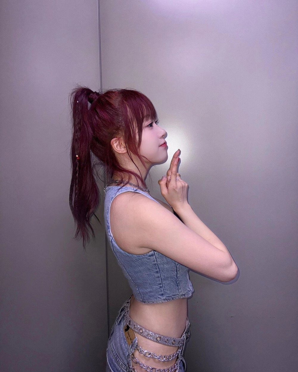 시그니처 지원 골반 노출 패션