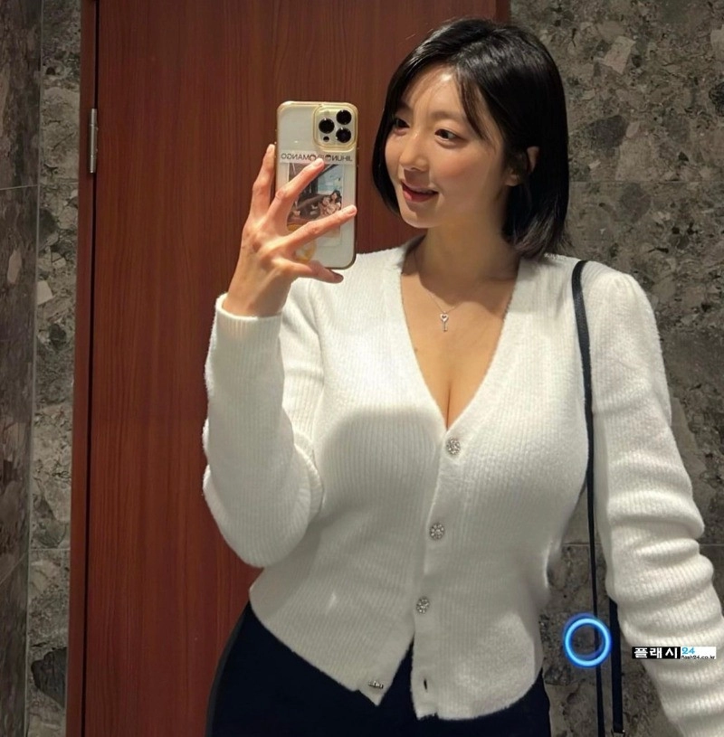 ㅇㅎ)너무 만나고 싶은 단발녀