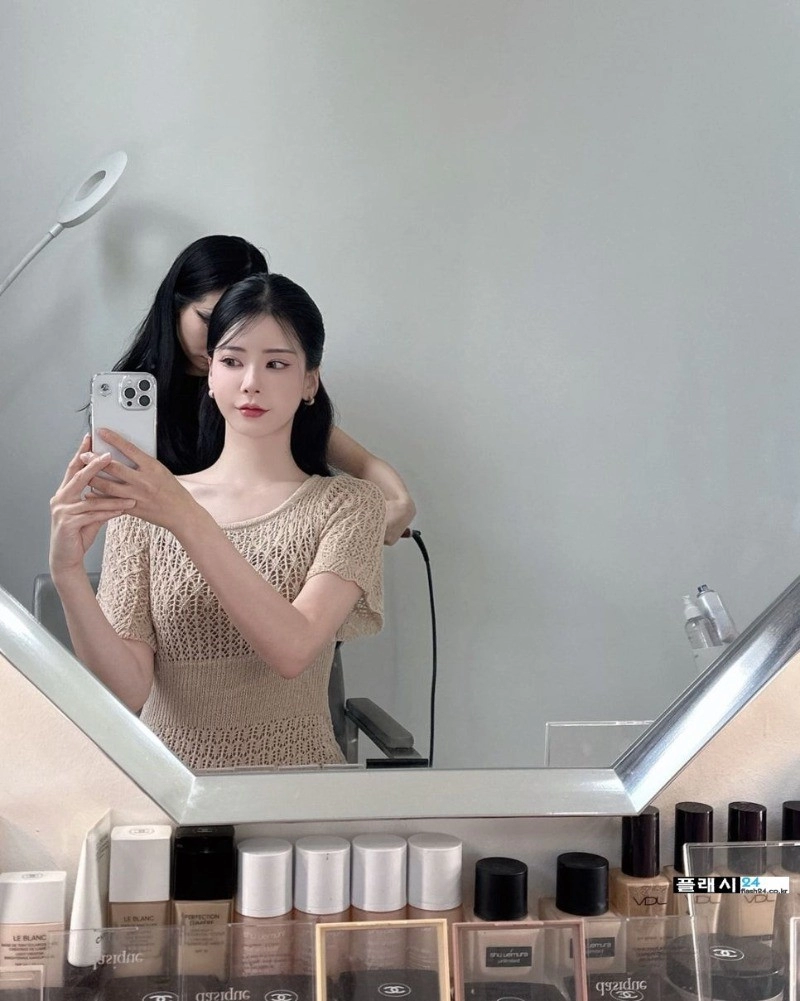 ㅇㅎ)며느리감 느낌 물씬나는 김라영 레이싱모델