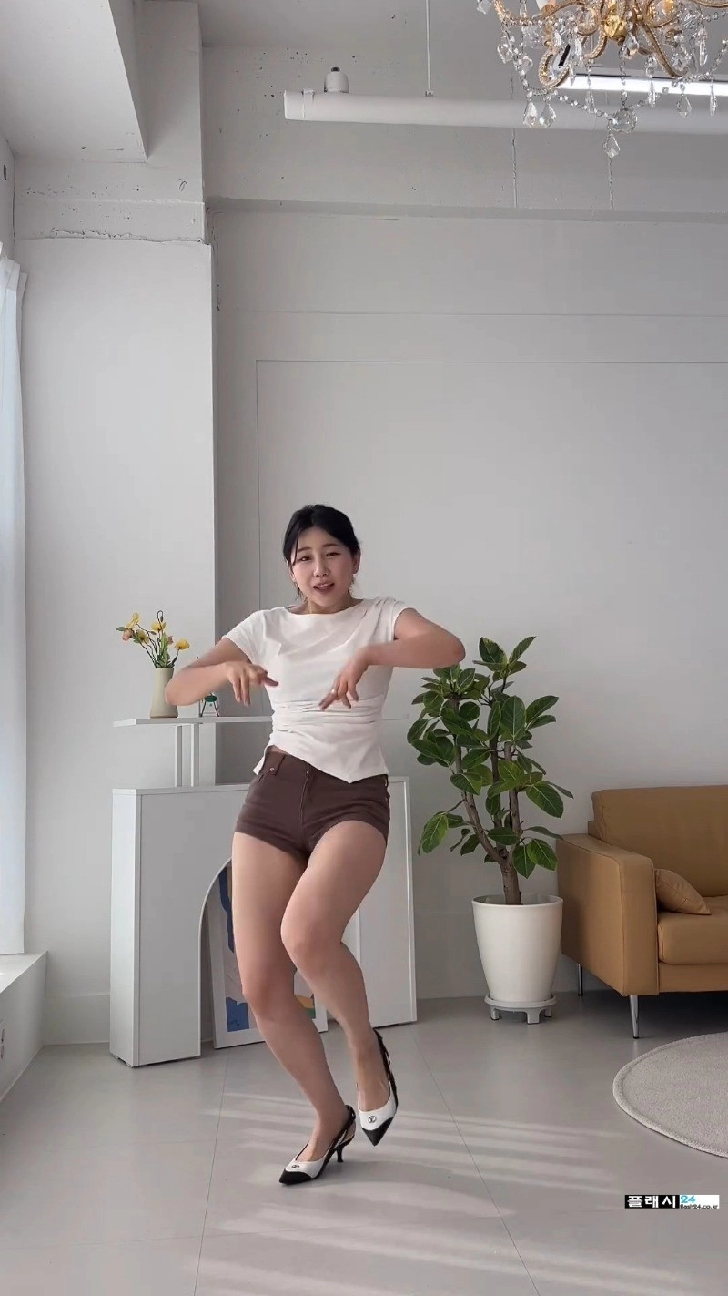 엘수정 현실적 비율