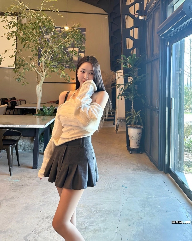 ㅇㅎ)군살 하나 없는 설화