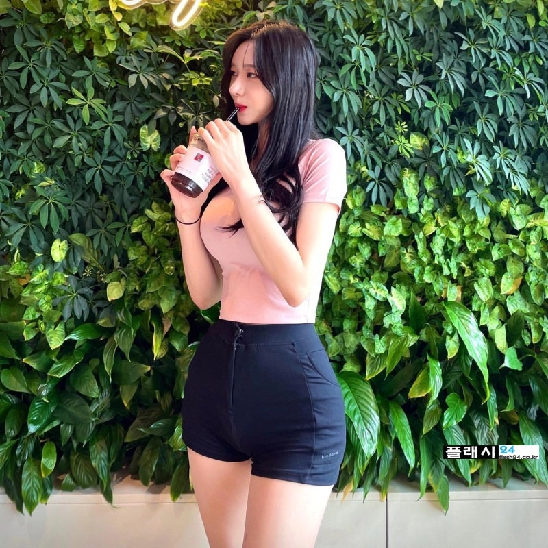 미스춘향 김현지 나도 허리 한번 잡아보자