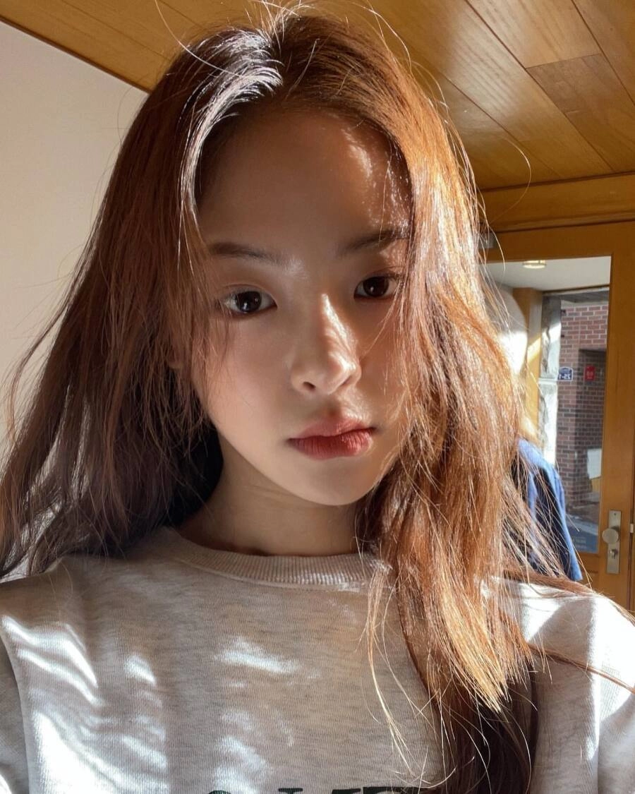 전직 성우출신의 모델 미모