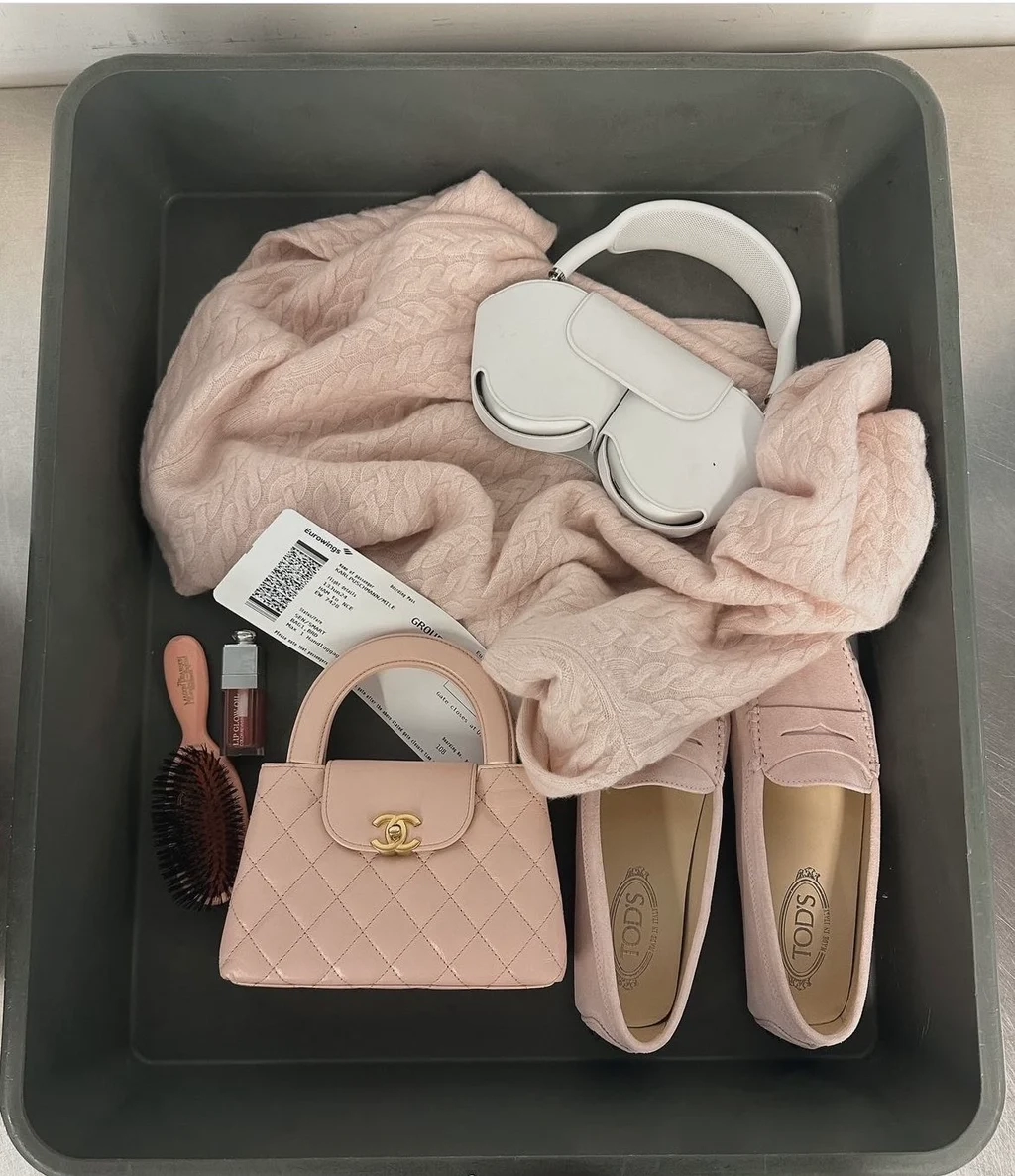 요즘 인스타 유행한다는 공항검색대 인증샷