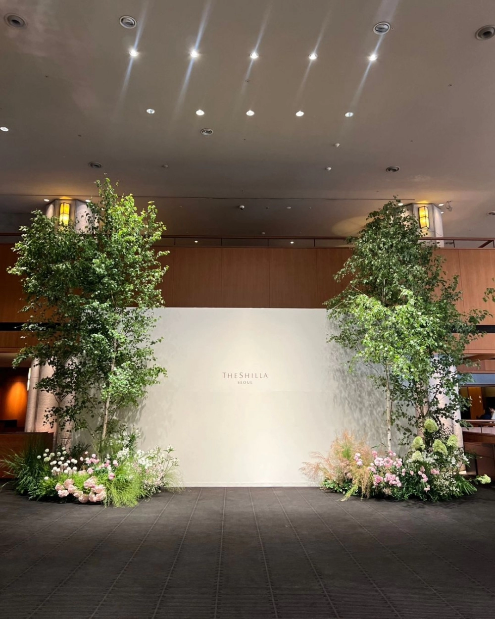 생화값 얼마들었는지 궁금한 결혼식