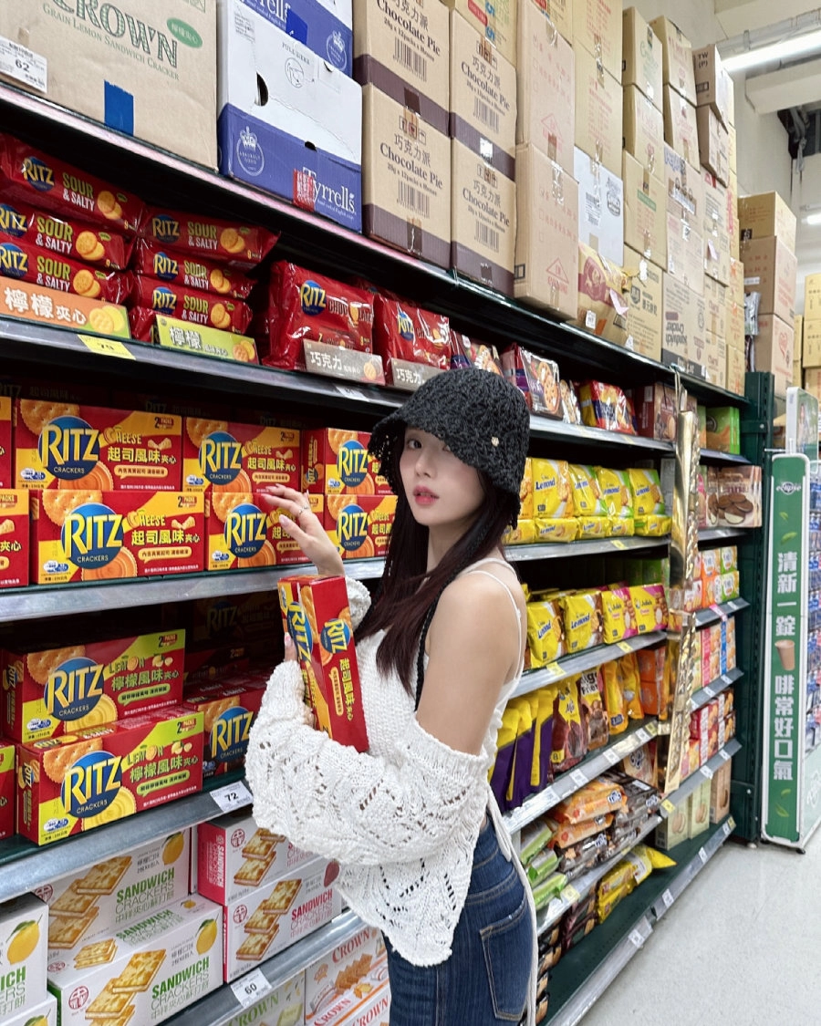 권은비 인스타 노출샷