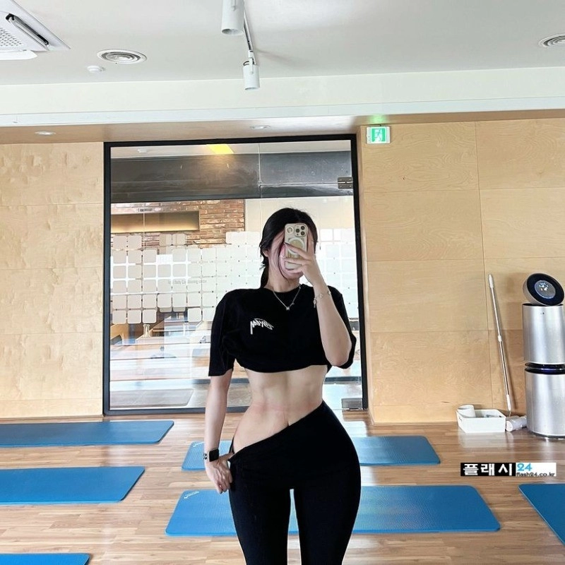 유명했던 치골녀 채온 근황