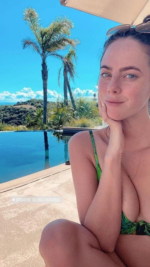 배우 김수현이 이상형으로 콕 찝었던 퇴폐미 지리는 여배우