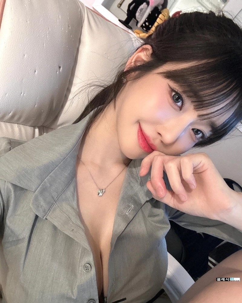 과즙세연 잘나가는 이유가 다 있다