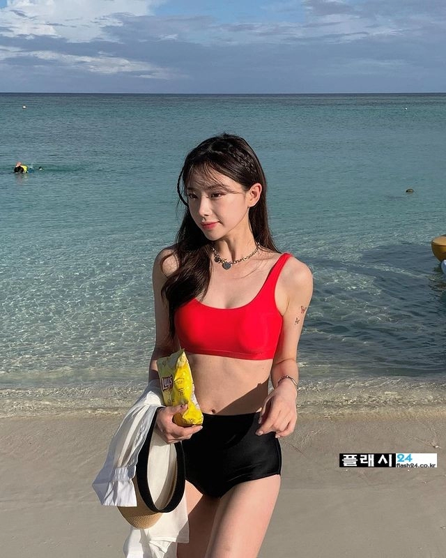 휴가중인 김나연 치어리더 운동 열심히했네