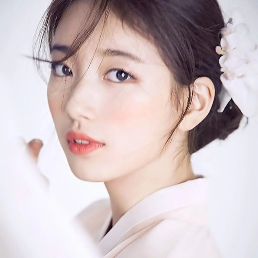 컨디션 최악일때 화보찍은 수지