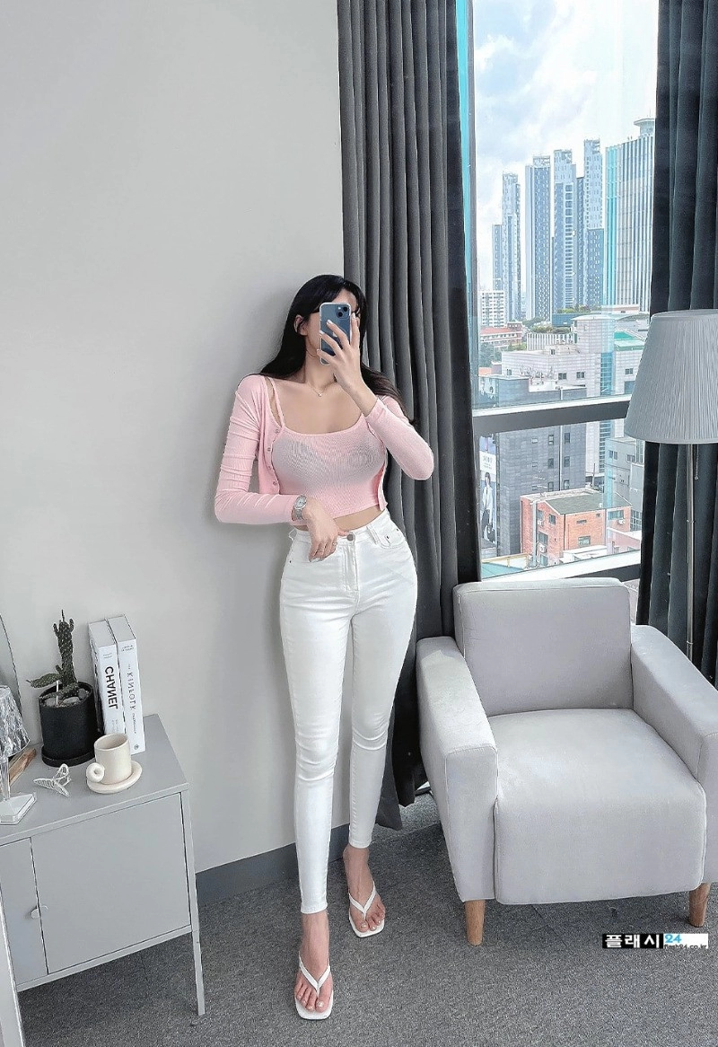 주말 데이트가 기다려지는 여자친구