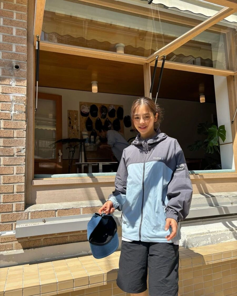 전직 성우출신의 모델 미모