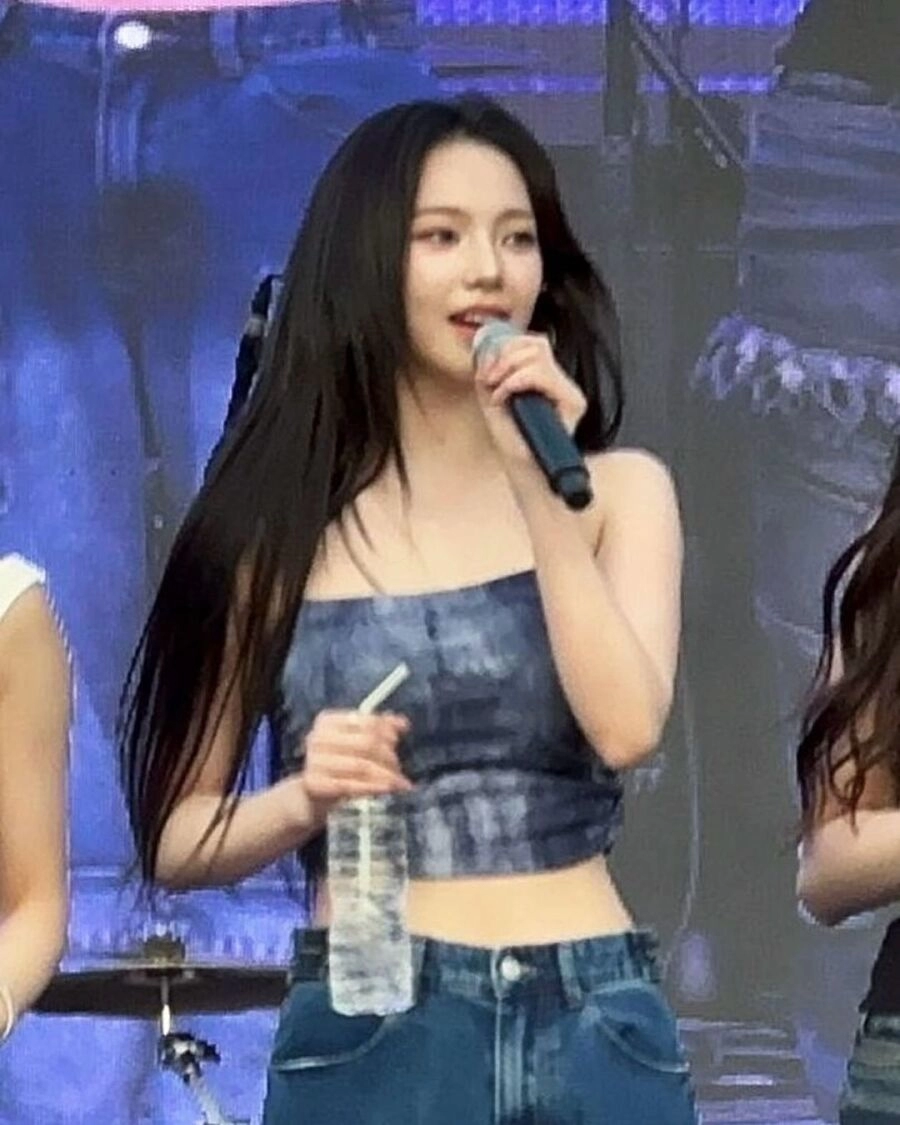 카리나 대학축제 레전드 폰카짤