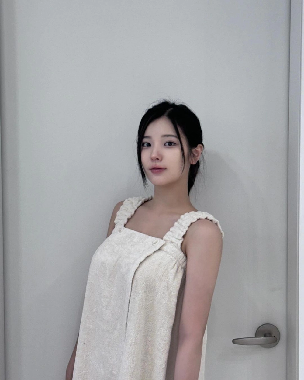 15살 연상 사업가와 결혼한 여자 아이돌