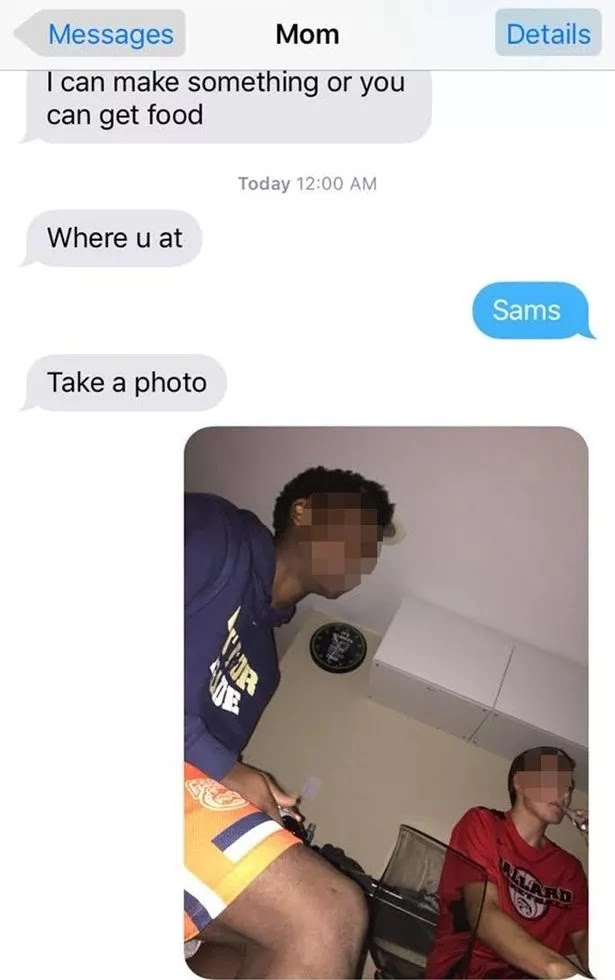 지금 뭘 피고 있는거니?