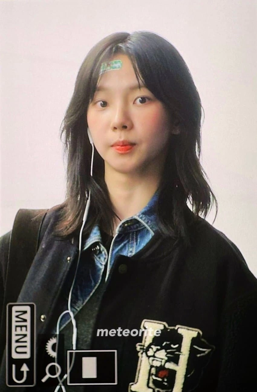 무대화장 안한 카리나 모습....