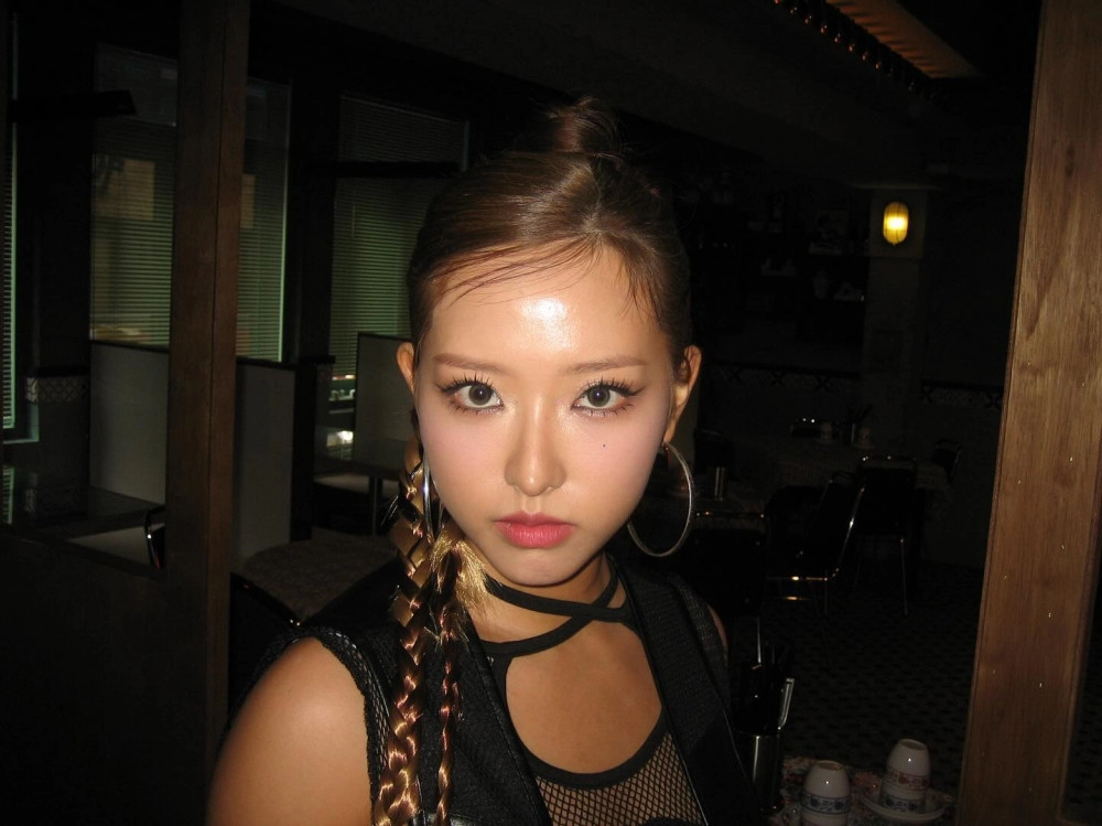 검정 브라 다 비치는 시스루 루셈블 혜주