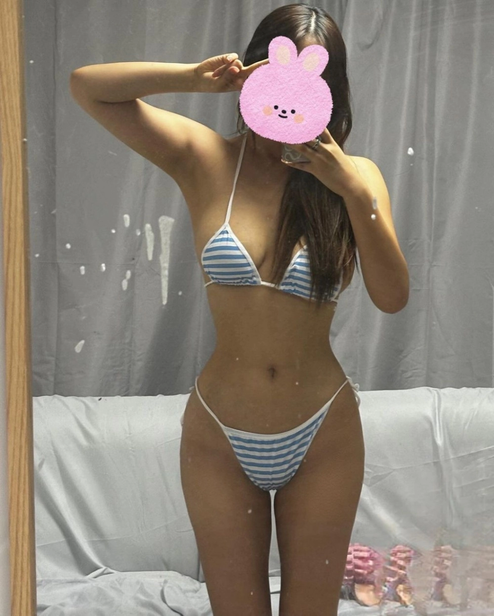 70H컵 가슴 스트리머 비키니 몸매