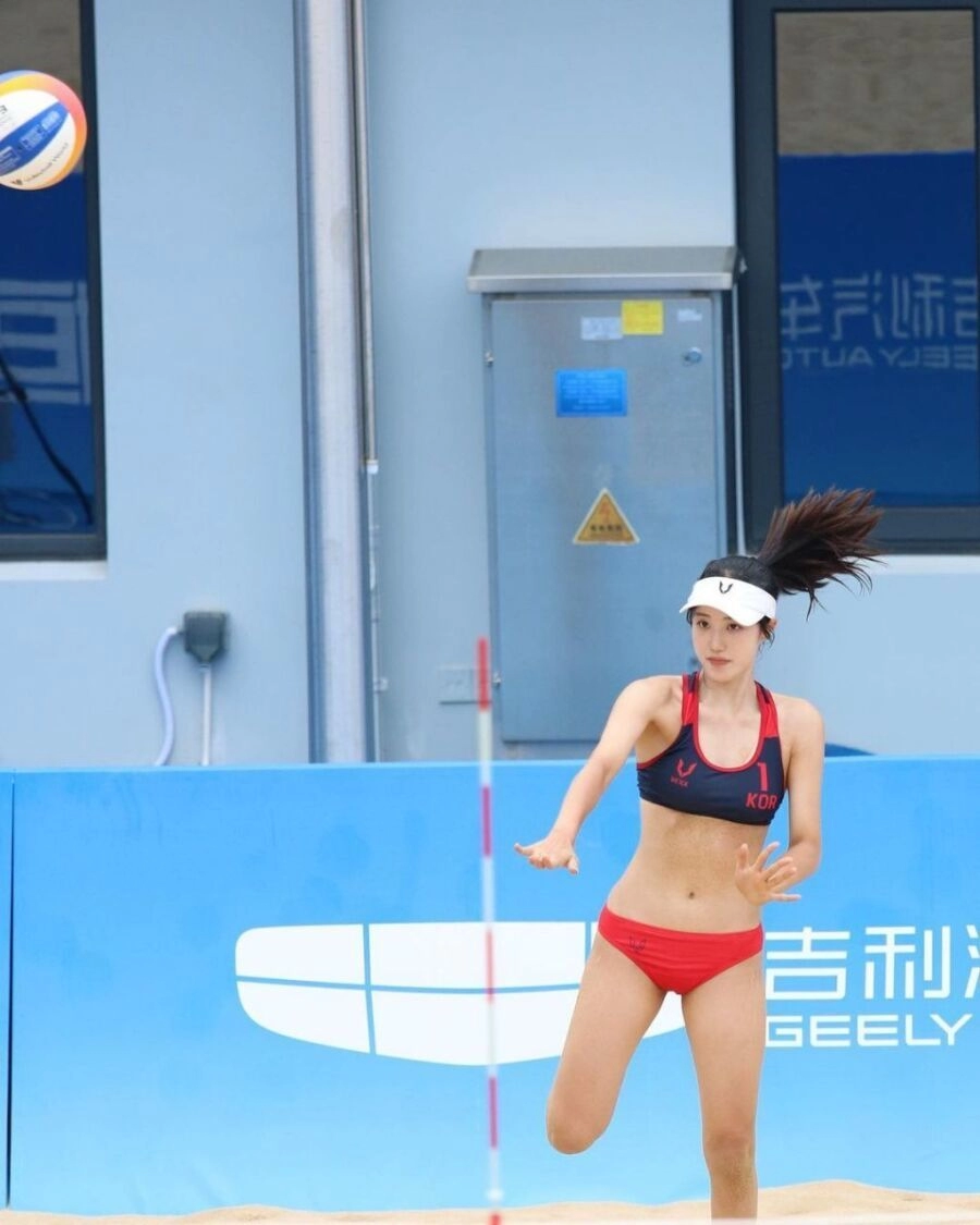 비치발리볼 한국선수 신지은 브라탑 삼각팬티