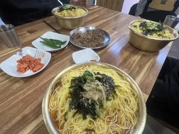 무한리필인데 아무도 리필을 안함