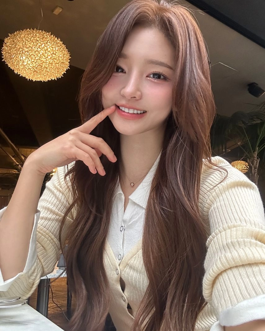 인플루언서 박민정 셀카