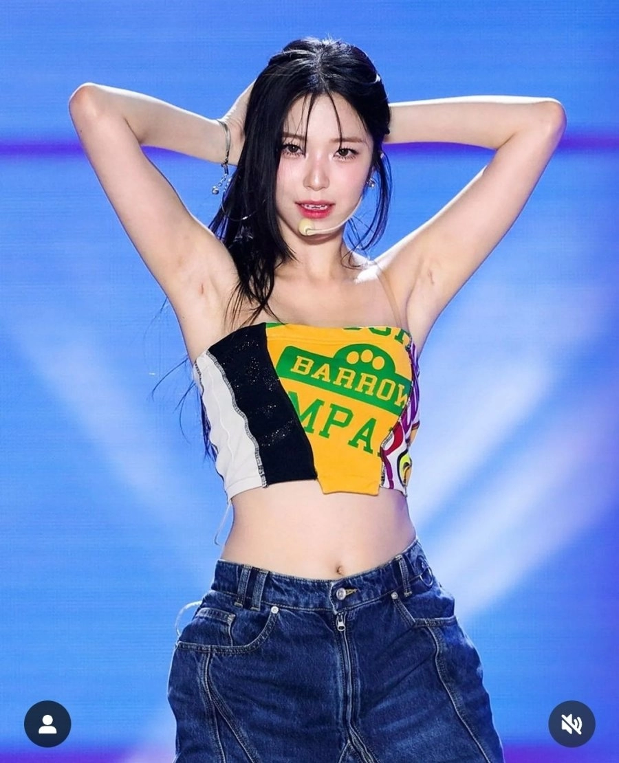 프로미스나인 백지헌 말끔한 야드랑이