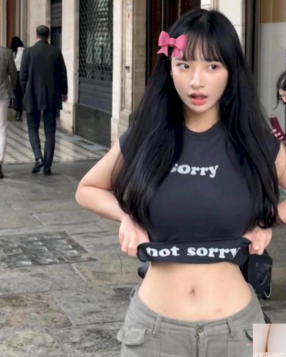 흔하지 않은 베이글 유학생 누나 터질듯한 미드