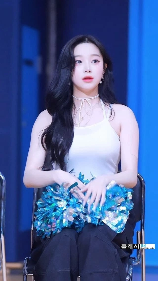 치어리더 이주은 핫팬츠 뽀얀 야벅지 야꼽 노출