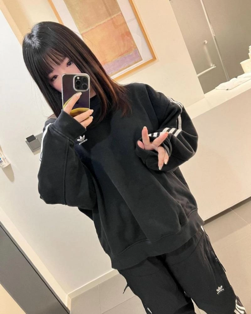 힘숨찐이 뭔지 보여주는 언더붑 거유녀