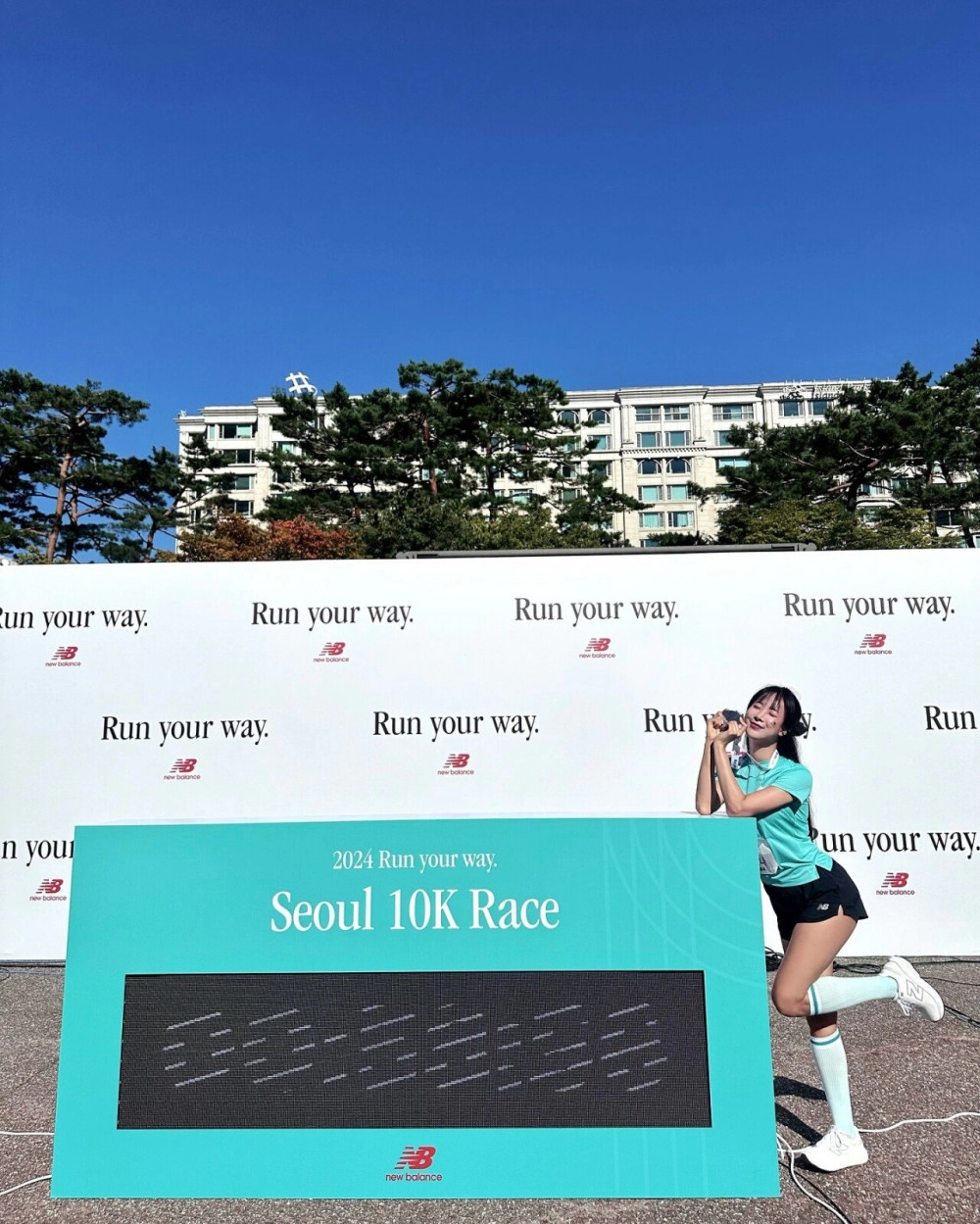 마라톤 대회 출전한 김한나 치어리더 엉밑살 노출 팬츠