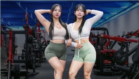 운동 방송에 진심인 핏블리 유튜브 썸네일 도끼자국 노출