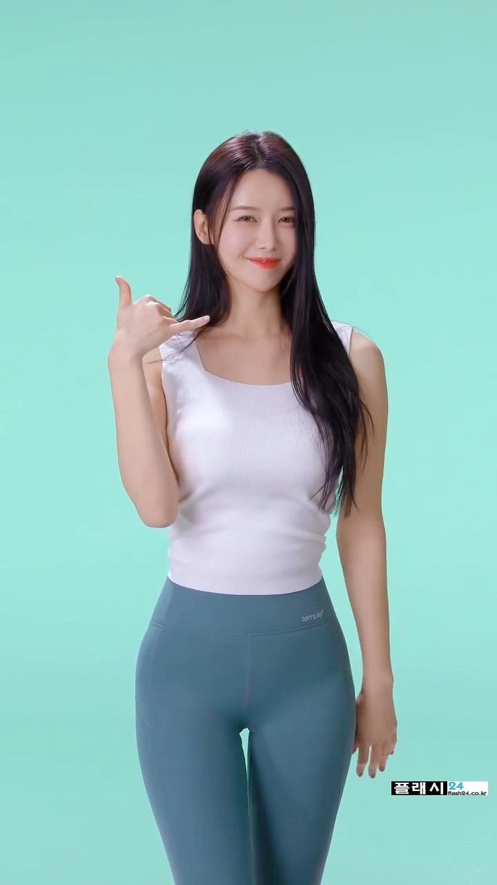 다이어트 자극되는 이아영 치어리더 레깅스 몸매