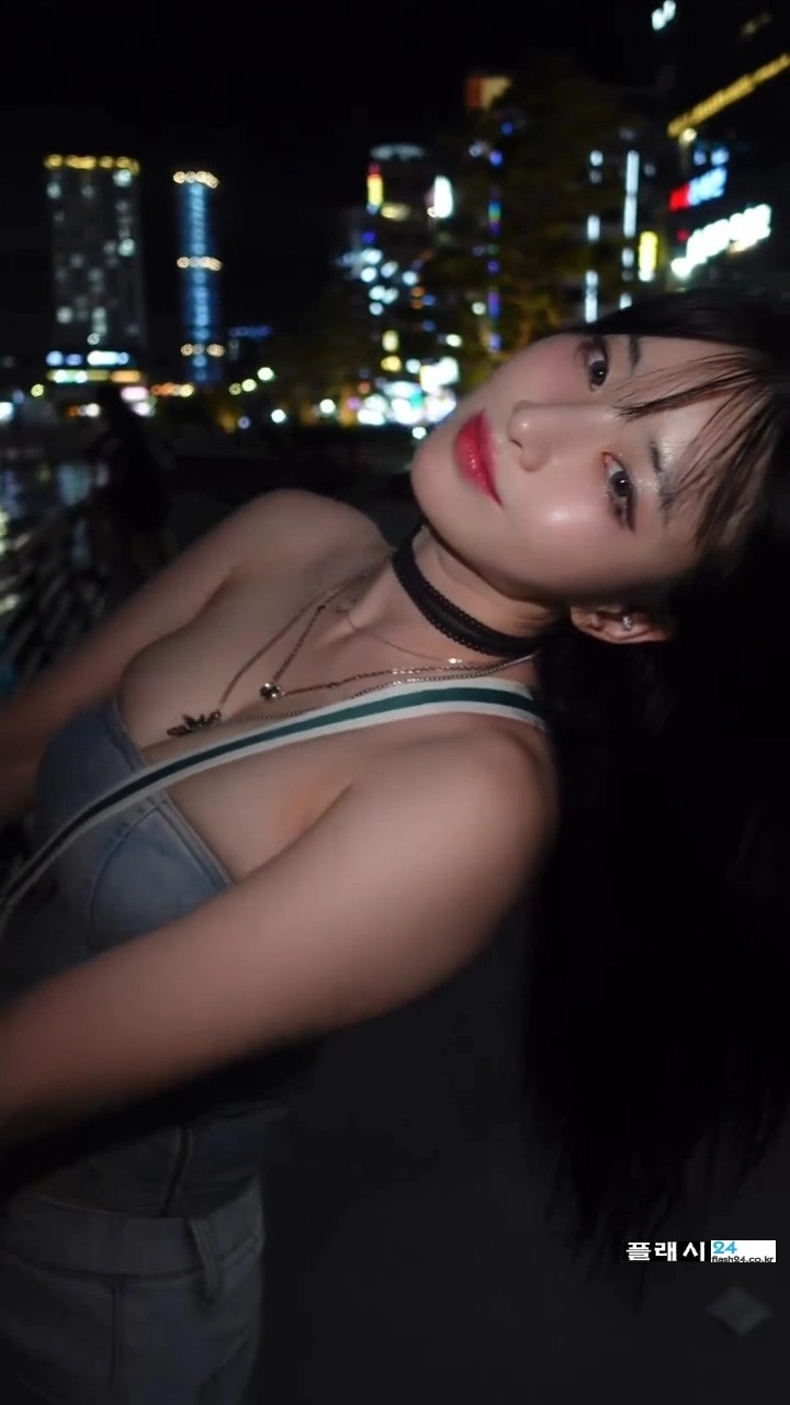 김우현 광안리 여행 크로슴백